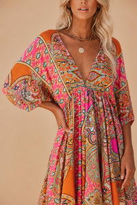 Vestido Corto Paisley Rosa - Invitada Chic Casual