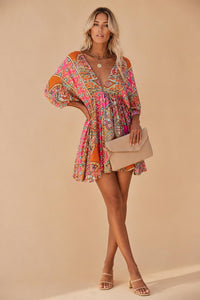 Vestido Corto Paisley Rosa - Invitada Chic Casual